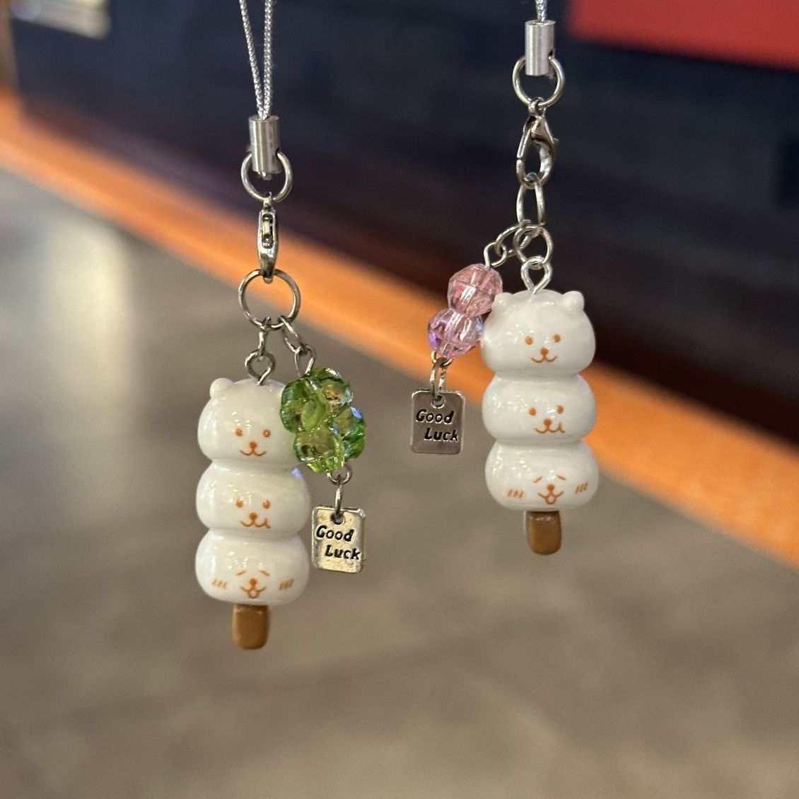 조크 베어 러키 리프 폰 참 펜던트 귀여운 고양이 케이 - Resin Art Alphabet 리뷰 및 가격